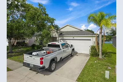 1112 W 13th Sq, Vero Beach, FL 32960 - Photo 7
