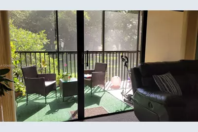 461 Ives Dairy Rd #204-2, Miami, FL 33179 - Photo 5