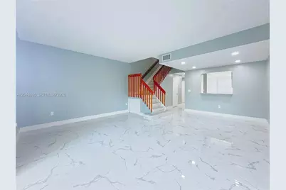 10014 Hammocks Blvd #201-4, Miami, FL 33196 - Photo 9