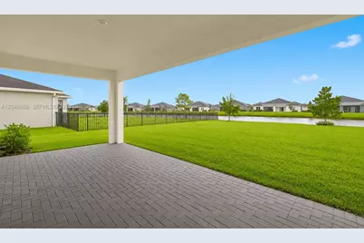12303 SW Roma Cir, Port Saint Lucie, FL 34987 - Photo 35