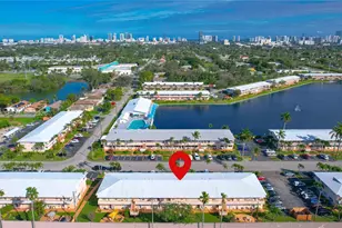 820 SW 11th Ave, Hallandale Beach, FL 33009 - Photo 15