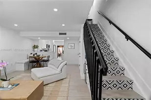 10211 SW 77th Ct, Miami, FL 33156 - Photo 3