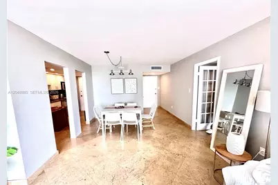 18021 Biscayne Blvd #702, Aventura, FL 33160 - Photo 3