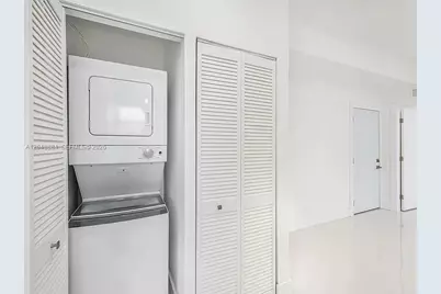 676 NW 47th St #7, Miami, FL 33127 - Photo 5