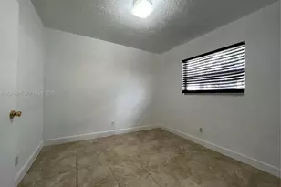 3024 NW 2nd St, Pompano Beach, FL 33069 - Photo 9