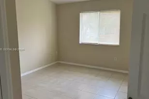 7940 NW 6th St, Pembroke Pines, FL 33024 - Photo 7