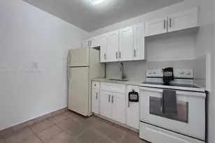 3028 NW 2nd St, Pompano Beach, FL 33069 - Photo 9