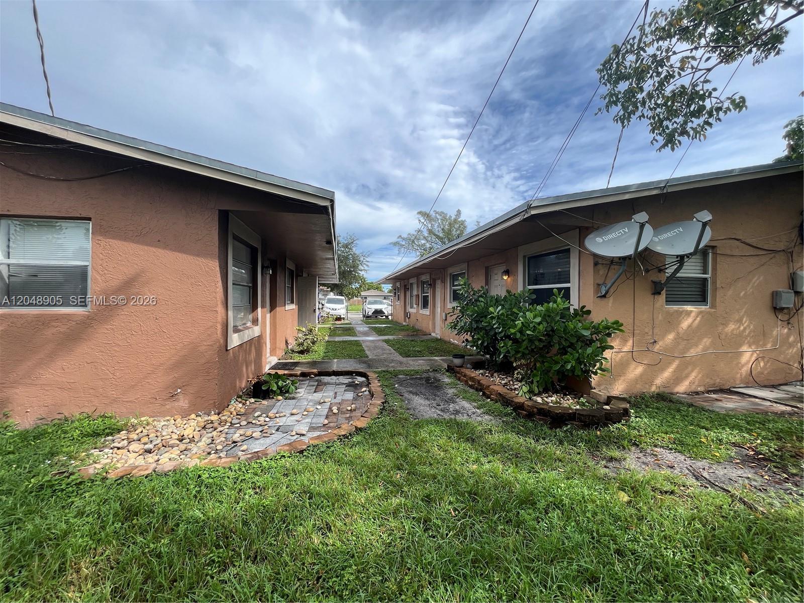 3028 NW 2nd St - 3028 NW 2nd St, Pompano Beach, FL 33069 Luxury Property | Jose Angel Pina