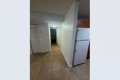 1650 W 44th Pl #119, Hialeah, FL 33012 - Photo 3