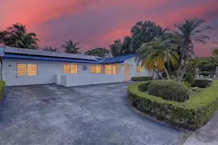 15022 SW 67th Ln, Miami, FL 33193 - Photo 1