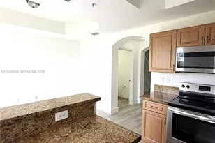 1088 SW 144th Ave, Pembroke Pines, FL 33027 - Photo 15