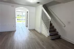 1088 SW 144th Ave, Pembroke Pines, FL 33027 - Photo 11