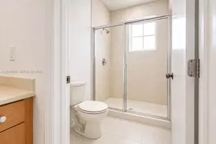 1088 SW 144th Ave, Pembroke Pines, FL 33027 - Photo 25