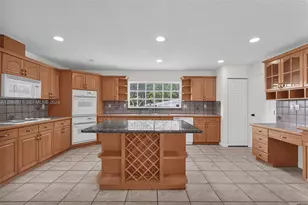 19200 SW 216th St, Miami, FL 33170 - Photo 19