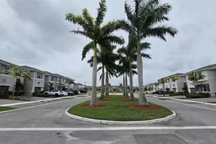 1677 SE 8th Ave, Homestead, FL 33034 - Photo 33