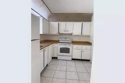 2830 Somerset Dr #402N, Lauderdale Lakes, FL 33311 - Photo 3
