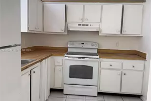2830 Somerset Dr, Lauderdale Lakes, FL 33311 - Photo 3