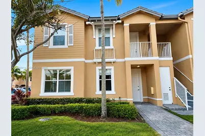 230 SE 29th Ave #1, Homestead, FL 33033 - Photo 1