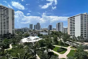 600 Three Islands Boulevard, Hallandale Beach, FL 33009 - Photo 19