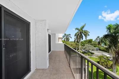 1201 S Ocean Dr #410S, Hollywood, FL 33019 - Photo 9
