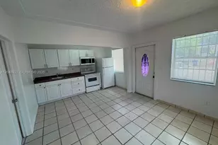 1236 NW 33rd Ave, Miami, FL 33125 - Photo 7