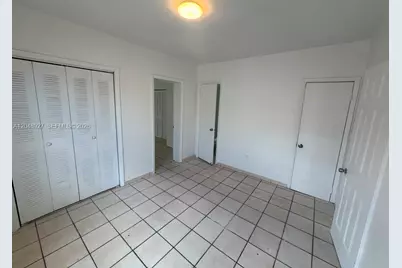 1236 NW 33rd Ave #1, Miami, FL 33125 - Photo 9