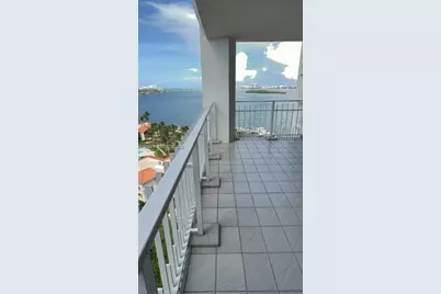 4000 Towerside Ter #1403, Miami, FL 33138 - Photo 5
