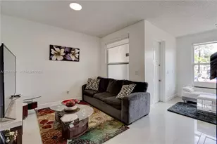 8535 SW 152nd Ave, Miami, FL 33193 - Photo 11
