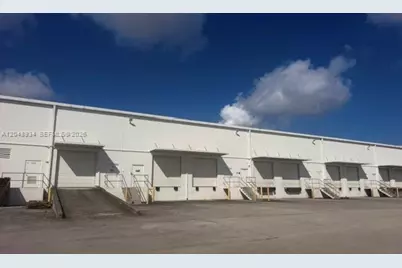 11701 NW 102nd Rd #10, Medley, FL 33178 - Photo 3