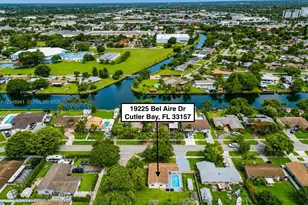 19225 Bel Aire Dr, Cutler Bay, FL 33157 - Photo 3