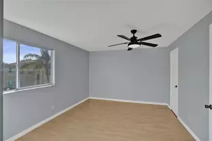 12760 Vista Isles Dr, Sunrise, FL 33325 - Photo 19