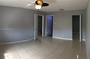 43 NE 12th Ave, Homestead, FL 33030 - Photo 7