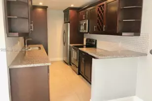 43 NE 12th Ave, Homestead, FL 33030 - Photo 9