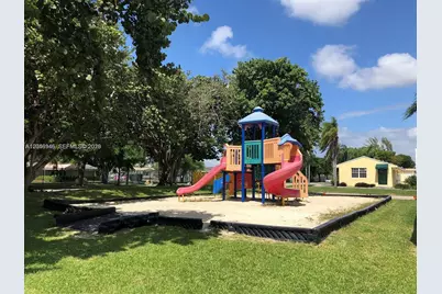 43 NE 12th Ave #43, Homestead, FL 33030 - Photo 23