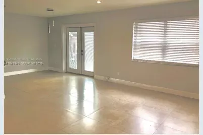 43 NE 12th Ave #43, Homestead, FL 33030 - Photo 5