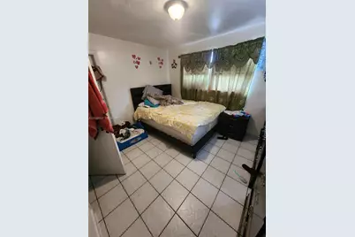 654 W 29th St #4, Hialeah, FL 33012 - Photo 15