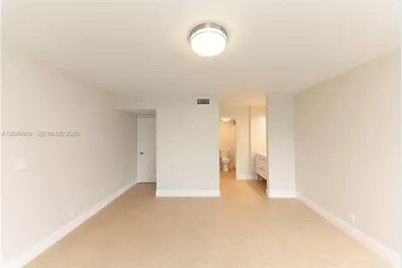 10125 W Sunrise Blvd #101, Plantation, FL 33322 - Photo 15