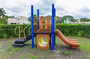 10125 W Sunrise Blvd, Plantation, FL 33322 - Photo 29