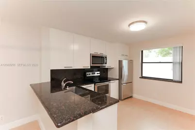 10125 W Sunrise Blvd #101, Plantation, FL 33322 - Photo 1
