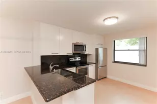 10125 W Sunrise Blvd, Plantation, FL 33322 - Photo 1