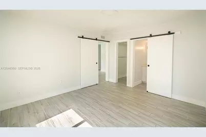 810 Salzedo St #15, Coral Gables, FL 33134 - Photo 15