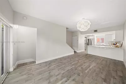 1611 SW 2nd Ct #A104, Miami, FL 33129 - Photo 5