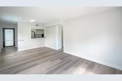 810 Salzedo St #10, Coral Gables, FL 33134 - Photo 1