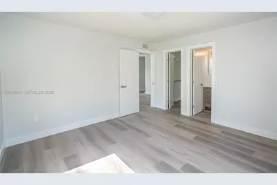 810 Salzedo St #10, Coral Gables, FL 33134 - Photo 9