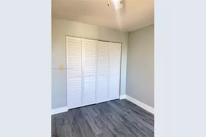 453 SW 2nd St #306C, Miami, FL 33130 - Photo 9
