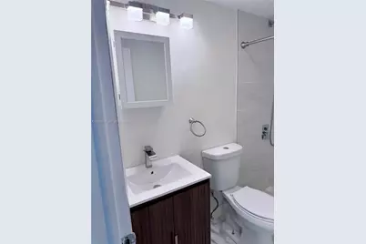 453 SW 2nd St #306C, Miami, FL 33130 - Photo 11