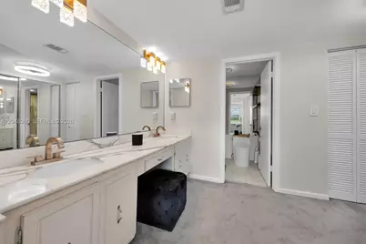 155 Ocean Lane Dr #413, Key Biscayne, FL 33149 - Photo 23