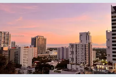 88 SW 7th St #808, Miami, FL 33130 - Photo 25