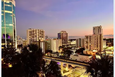 88 SW 7th St #808, Miami, FL 33130 - Photo 21