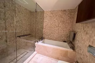 88 SW 7th St, Miami, FL 33130 - Photo 19